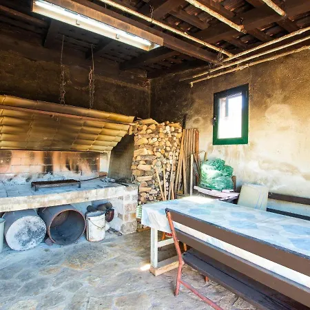 Charming In With Garden Holiday home *